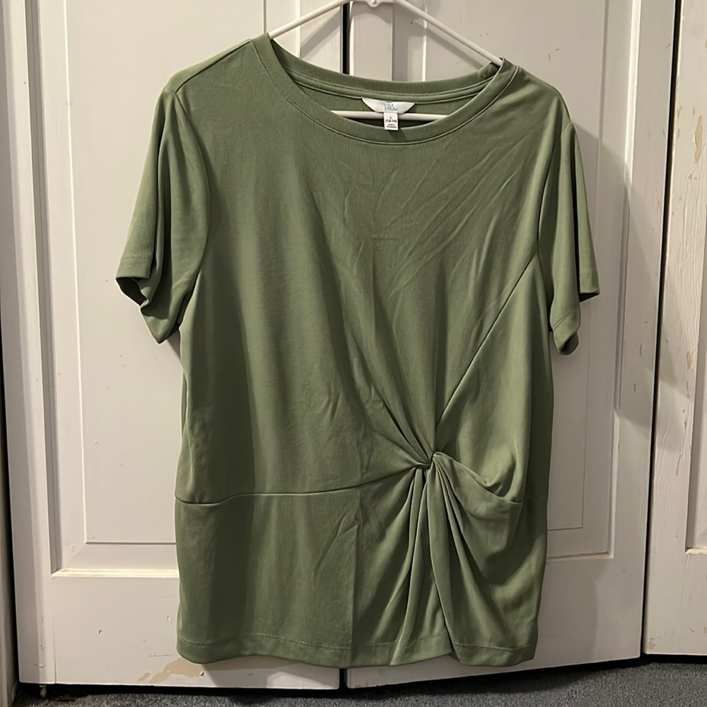 Short sleeve shirt
